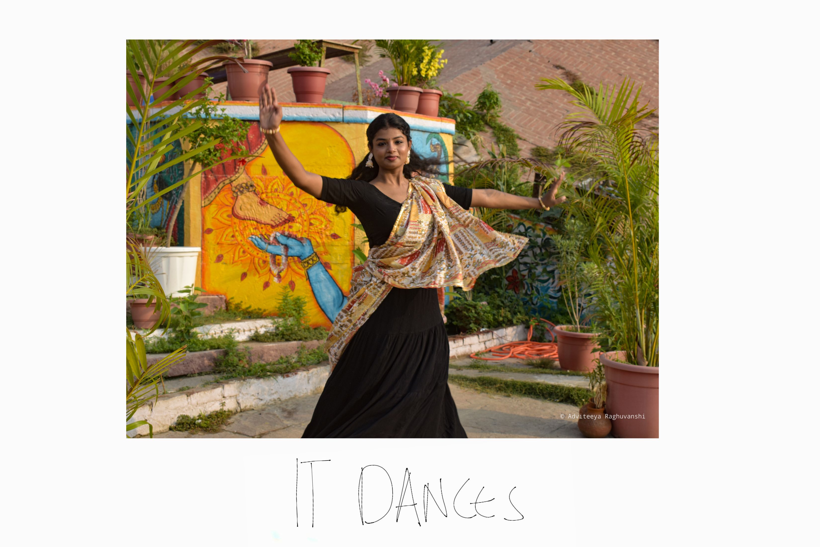 It dances